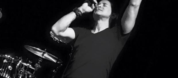 Scott Stapp is giving his fans something more tangible than memories on his Live and Unplugged Tour kicking off May 11 in Mobile, AL Scott Stapp is giving his fans something more tangible than memories on his Live and Unplugged Tour kicking off May 11 in Mobile, AL