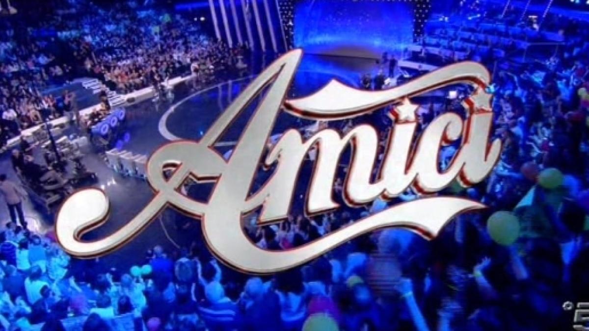 Amici Un Ex Insegnante Di Recitazione Ha Rischiato Di Morire