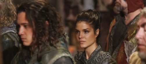 Does Octavia have it in her to fight in 'The 100'? [Image via Blasting News Library]