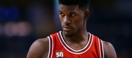 Jimmy Butler and the Bulls will try to force a seventh game by winning on Friday. [Image via Blasting News image library/inquisitr.com]