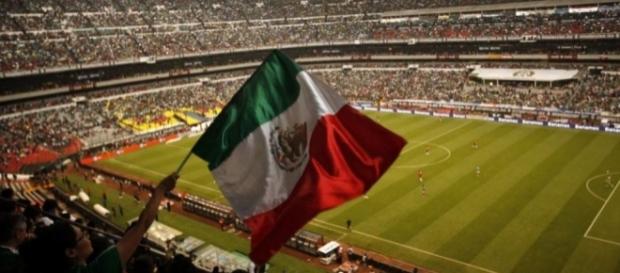 Así lucía el Estadio Azteca previo al duelo entre México y Costa Rica. (vía twitter - Jorge Ramos & Banda) Así lucía el Estadio Azteca previo al duelo entre México y Costa Rica. (vía twitter - Jorge Ramos & Banda)