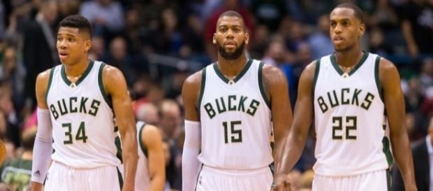 Milwaukee Bucks Roundtable: Extensions, Injuries And Trades - behindthebuckpass.com Milwaukee Bucks Roundtable: Extensions, Injuries And Trades - behindthebuckpass.com