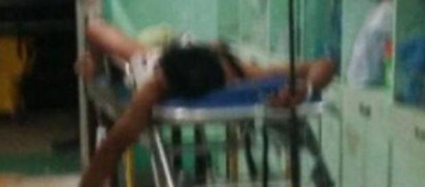 Mulher corta o órgão sexual do marido por ciúmes Mulher corta o órgão sexual do marido por ciúmes
