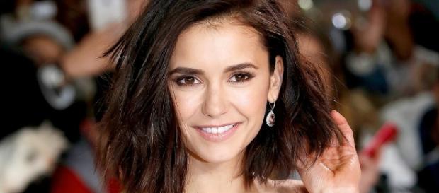 Nina Dobrev Chops Her Long Hair Into a Lob: Photos - Us Weekly - usmagazine.com Nina Dobrev Chops Her Long Hair Into a Lob: Photos - Us Weekly - usmagazine.com