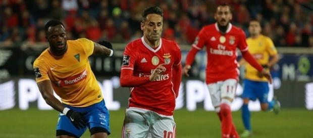 O Benfica recebe o Estoril em jogo a contar para a Liga NOS O Benfica recebe o Estoril em jogo a contar para a Liga NOS