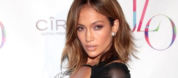 PYNKFashion: 15 Times We Fell In Love With Jennifer Lopez | Think Pynk - thinkpynk.com PYNKFashion: 15 Times We Fell In Love With Jennifer Lopez | Think Pynk - thinkpynk.com