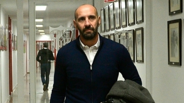 Clupdate - Get all social updates by the players of your favorite team - clupdate.com