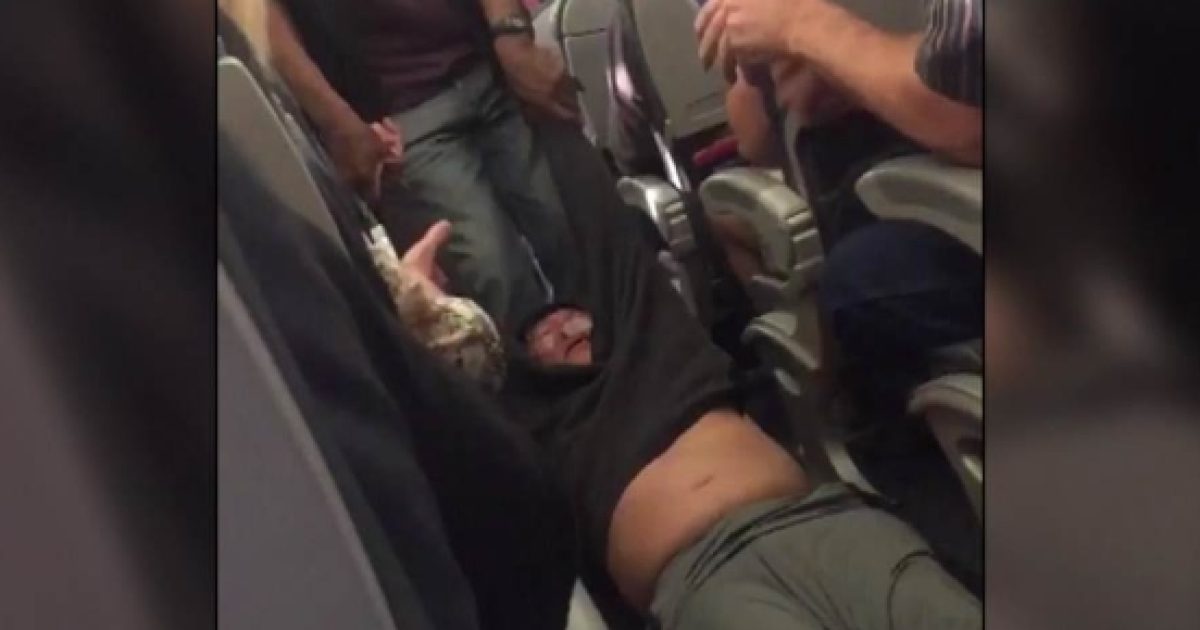 United Airlines Face Congress Hearings After Passenger Dragging Incident