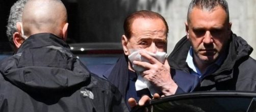 Incidente e ricovero in ospedale per Silvio Berlusconi