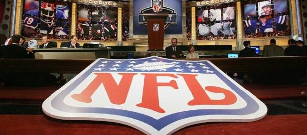 2017 NFL Draft: TV channels, schedule and online streaming | NFL ... - sportingnews.com 2017 NFL Draft: TV channels, schedule and online streaming | NFL ... - sportingnews.com