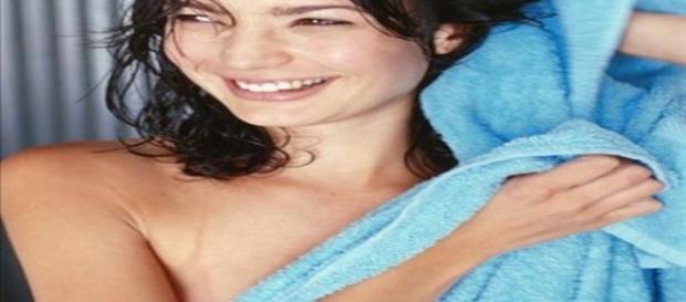 A maioria das mulheres são naturalmente charmosas, mesmo quando fazem coisas comuns A maioria das mulheres são naturalmente charmosas, mesmo quando fazem coisas comuns