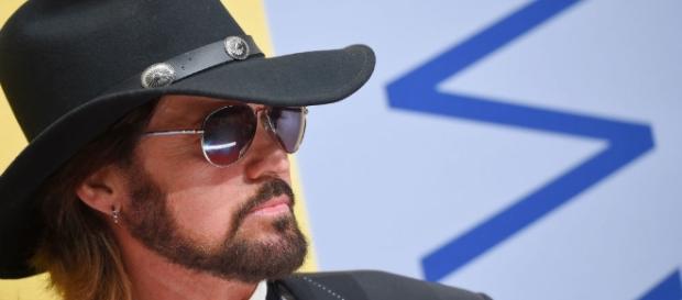 Billy Ray Cyrus is changing his name to just Cyrus - nme.com Billy Ray Cyrus is changing his name to just Cyrus - nme.com