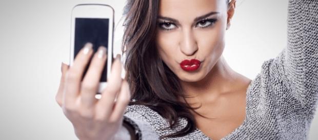Coisas que deixam os homens com ciúmes Coisas que deixam os homens com ciúmes