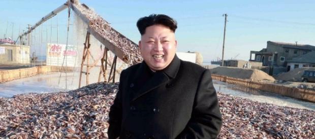 Coreia do Norte faz novos testes com mísseis Coreia do Norte faz novos testes com mísseis