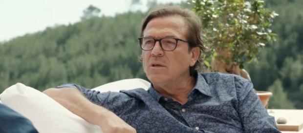 Pepe Navarro está negociando con Paolo Vasile para volver a Telecinco de la mano de un late night a partir de septiembre Pepe Navarro está negociando con Paolo Vasile para volver a Telecinco de la mano de un late night a partir de septiembre