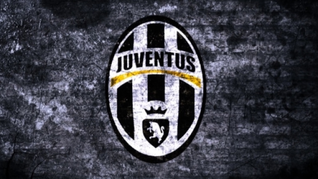 Juventus: prime foto della seconda maglia 2016-2017? - OverPress - overpress.it