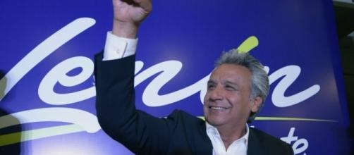 Présidentielle en Équateur : le candidat socialiste Lenin Moreno ... - france24.com