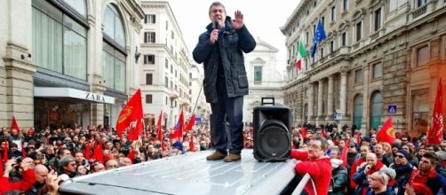 Pensioni e lavoro, Landini: riforme di Renzi contro chi lavora, news oggi 3 aprile 2017 - foto blogspot.com