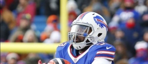 Zach Brown changes agents, is scheduled to visit Bills - The ... - buffalonews.com