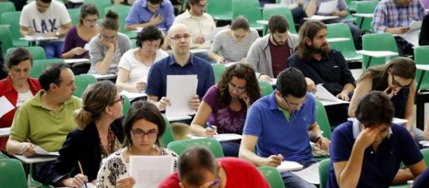 Educación prepara unas oposiciones con un 6 % menos de plazas que ... - lavozdegalicia.es Educación prepara unas oposiciones con un 6 % menos de plazas que ... - lavozdegalicia.es