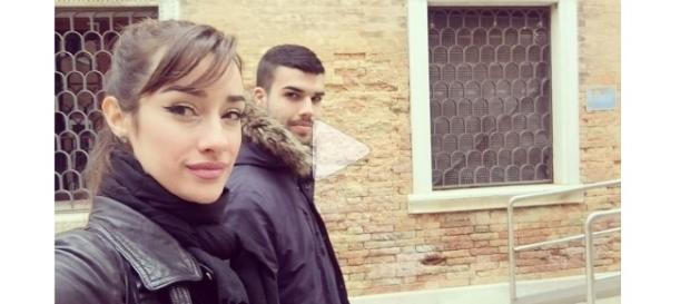 El extraño vídeo de Adara y Pol. El extraño vídeo de Adara y Pol.