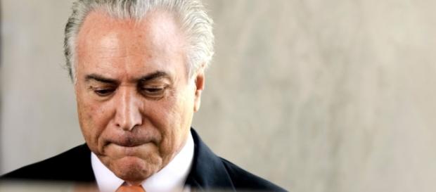 PMDB se encontra rachado há algum tempo PMDB se encontra rachado há algum tempo