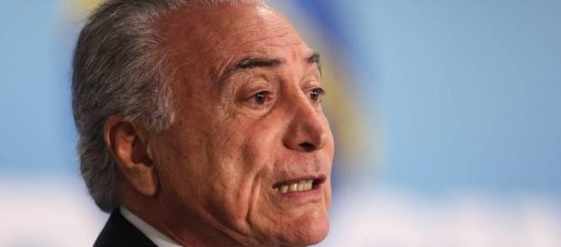 Rejeição a Temer chega ao patamar de Dilma Rejeição a Temer chega ao patamar de Dilma