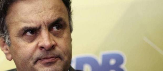 São várias as denúncias contra o senador tucano São várias as denúncias contra o senador tucano