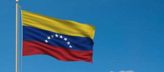Venezuela es ese amor inolvidable por el que podemos sufrir de dolor, pero que seguimos amando de forma irreprochable Venezuela es ese amor inolvidable por el que podemos sufrir de dolor, pero que seguimos amando de forma irreprochable