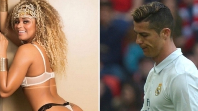 CHOC : Miss BumBum balance sur CR7 !