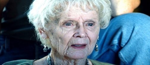 Quando jovem, Gloria Stuart era uma atriz que encantava