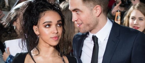 Robert Pattinson finally confirms engagement with long-time partner FKA Twigs. (Photo via E! Online)