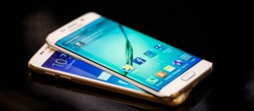 Samsung Galaxy S6 vs. Galaxy S6 Edge vs. HTC One M9 vs. LG G Flex ... - cnet.com
