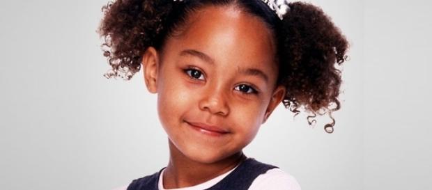 A atriz Parker Mckenna Posey na época do seriado A atriz Parker Mckenna Posey na época do seriado