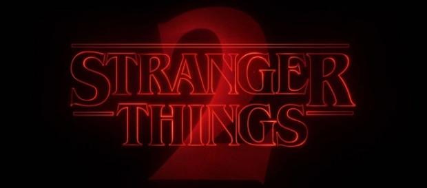 Stranger Things saison 2 : le premier teaser dévoile la date de ... - papergeek.fr Stranger Things saison 2 : le premier teaser dévoile la date de ... - papergeek.fr
