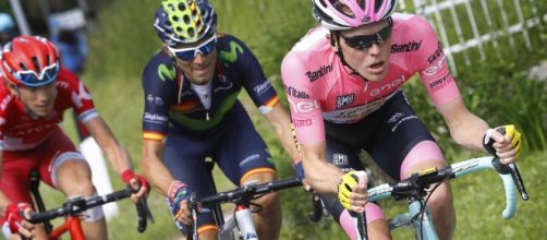 Kruijswijk a lungo in maglia rosa nel 2016-pezcyclingnews.com