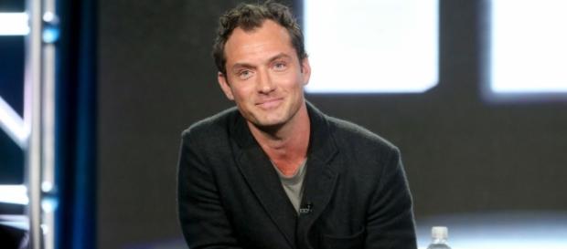 Jude Law interpretará a un joven Albus Dumbledore Jude Law interpretará a un joven Albus Dumbledore