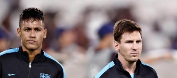 Neymar comparé à Messi : C'est qui le patron ? | melty - melty.fr Neymar comparé à Messi : C'est qui le patron ? | melty - melty.fr