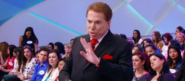 Sílvio Santos parece estar cansado Sílvio Santos parece estar cansado