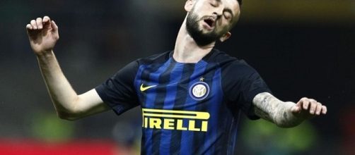 Inter, tifosi infuriati con Brozovic