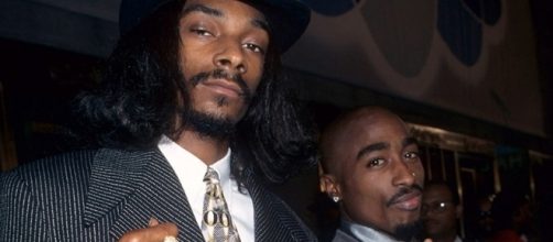 Snoop Dogg wants to induct Tupac Shakur into the hall of fame - hiphopdx.com
