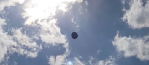 Un frame dell'UFO discoidale filmato a Morelia (Messico).