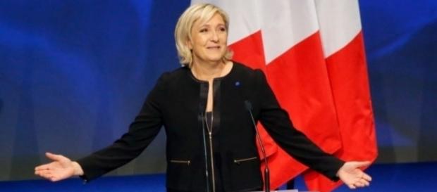 Des artistes français veulent faire barrage au Front National Des artistes français veulent faire barrage au Front National