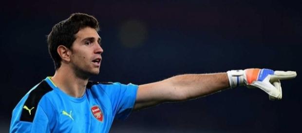 Emiliano Martinez declares his love for Arsenal after signing new ... - squawka.com Emiliano Martinez declares his love for Arsenal after signing new ... - squawka.com