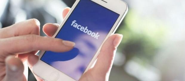 Facebook lança sistema para impedir 'vingança pornô' Facebook lança sistema para impedir 'vingança pornô'