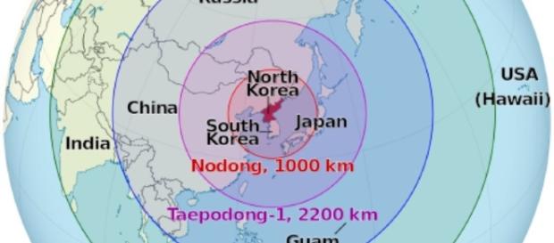 Raketenreichweiten Nordkorea / Bildquelle: CC BY-SA 3.0 North Korea on the globe (Japan centered).svg Raketenreichweiten Nordkorea / Bildquelle: CC BY-SA 3.0 North Korea on the globe (Japan centered).svg