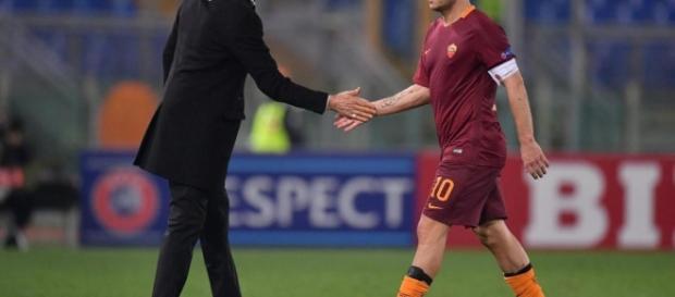 Spalletti infierisce, Totti non si chiama fuori: gli ultimi minuti di Roma-Lazio 3-2 e il paragone storico con Rivera Spalletti infierisce, Totti non si chiama fuori: gli ultimi minuti di Roma-Lazio 3-2 e il paragone storico con Rivera