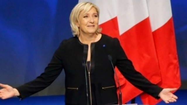 Des artistes français veulent faire barrage au Front National