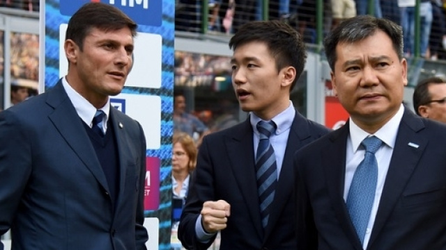 Inter, arriva la decisione di Suning sulle cessioni