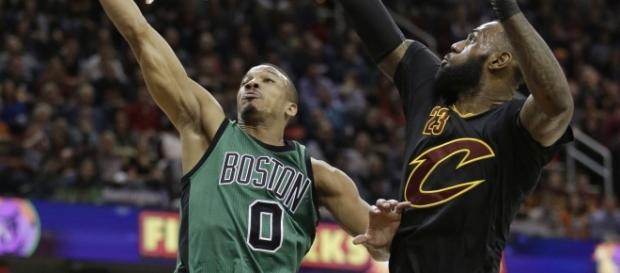 Avery Bradley compliments LeBron James... - www.facebook.com/MJOAdmin Avery Bradley compliments LeBron James... - www.facebook.com/MJOAdmin
